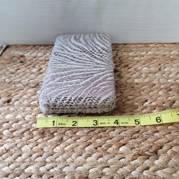 Wallet - Picture 4 of 6